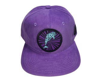 Snapback Flat-Brim Hat - Melty Dolphin