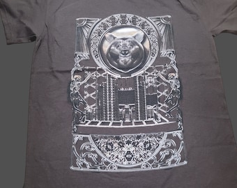 T-Shirt - Wall Of Sound (on Brown) - SIZE S