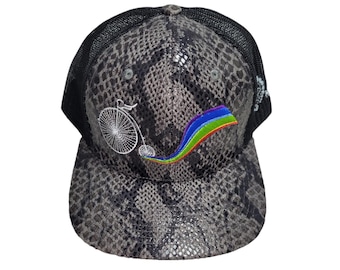 Snapback Flat-Brim Hat - Skuuurtt - One Of A Kind