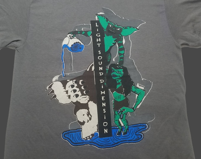 T-Shirt - Gremlins Own The Night (on Gray) - SIZE M