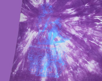 T-Shirt - Xochipilli Aztec Prince of Flowers (on Light Gray)