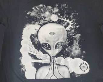 T-Shirt - DNAlien (on Black)