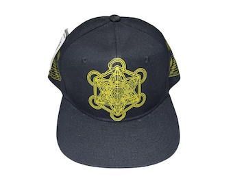 Snapback Flat-Brim Hat - Metatron's Cube (on Black)