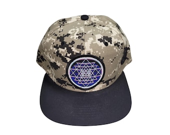 Snapback Flat-Brim Hat - Sri Yantra
