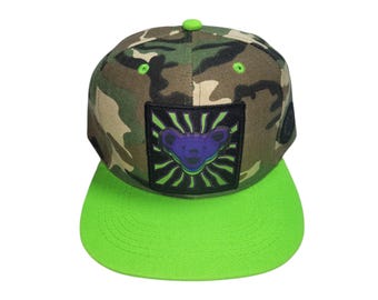 Snapback Flat-Brim Hat - Jerry Bear