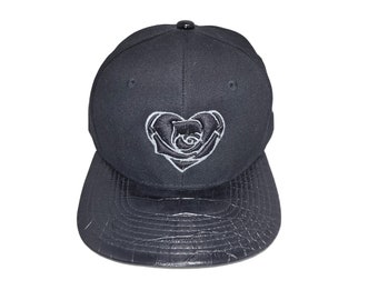 Snapback Flat-Brim Hat - Heart Rose - One Of A Kind