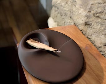 ミニマルなパロサントホルダー – セラミック製香炉 | モダンな装飾、禅の雰囲気、瞑想用に手作り