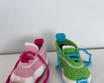 Handgjorda virkade babysneakers: Stickade babystövlar i bomull