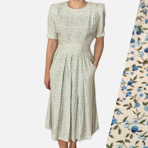 Pleated Midi Dress Vintage Cottagecore 80s 1980s | fruit blueberry novelty print | size Large 12 | a-line