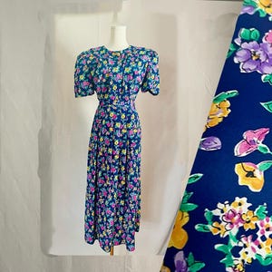 Blue Skirt Set Vintage Dress | pink floral two piece | midi skirt | 90s vtg womens | flowers novelty print size large