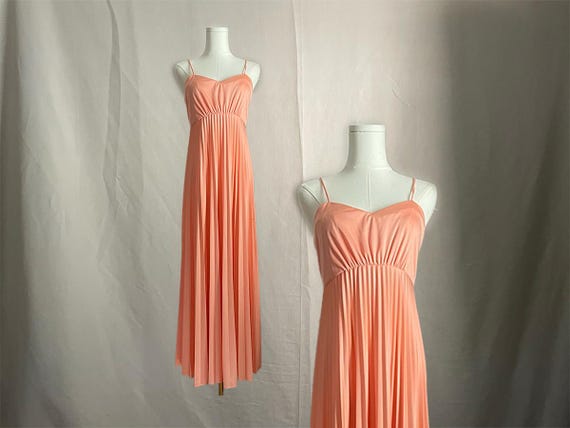 Pleated Maxi Dress Gown Vintage 70s | Peach with Spaghetti Straps |Size Small | 70s Prom Bridesmaid Dress |
