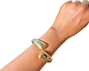 Gold-plated stainless steel bangle bracelet,