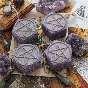 Candela alle erbe Pentagramma Lughnasad