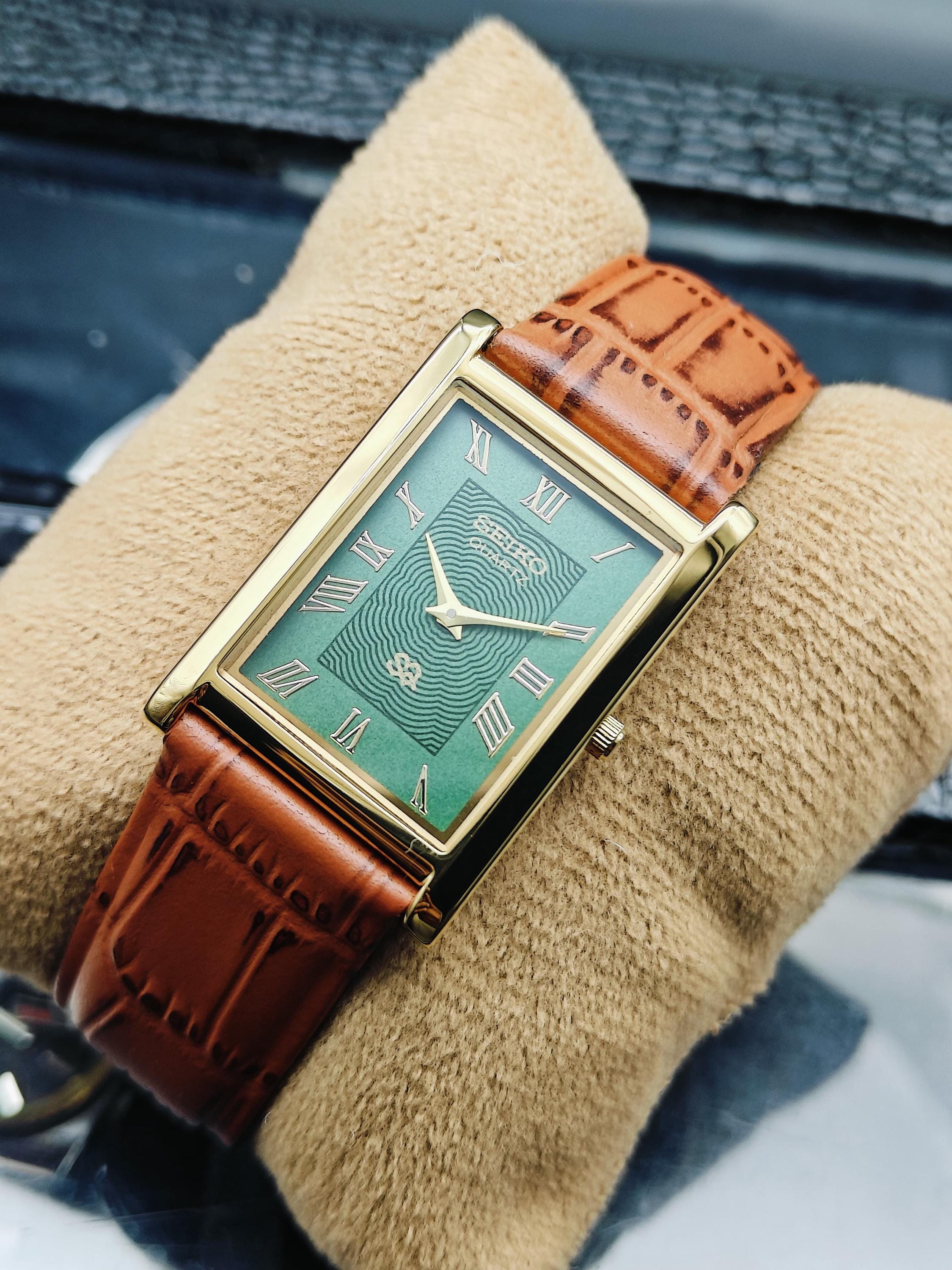 Rectangular Watches for Men UK