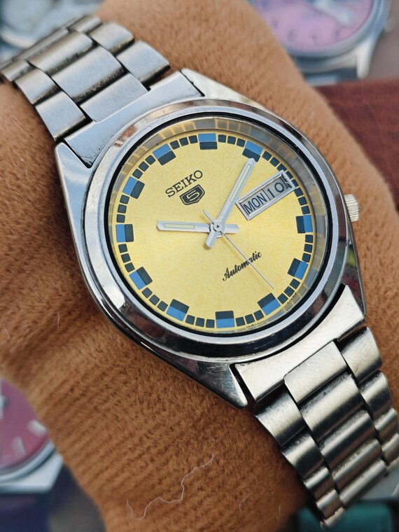 Seiko 5 Sports Rare Vintage Original Movement Automatic – Story on Your Wrist main image 1