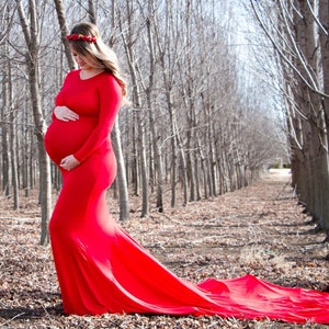 Long Sleeves scoop neck maternity dress, maternity gown, pregnancy photography, Gender Reveal dress, Babyshower Dress, Maternity photos, image 4