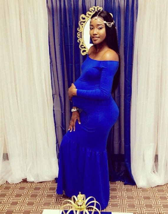 Off the Shoulders Maternity Dress W 