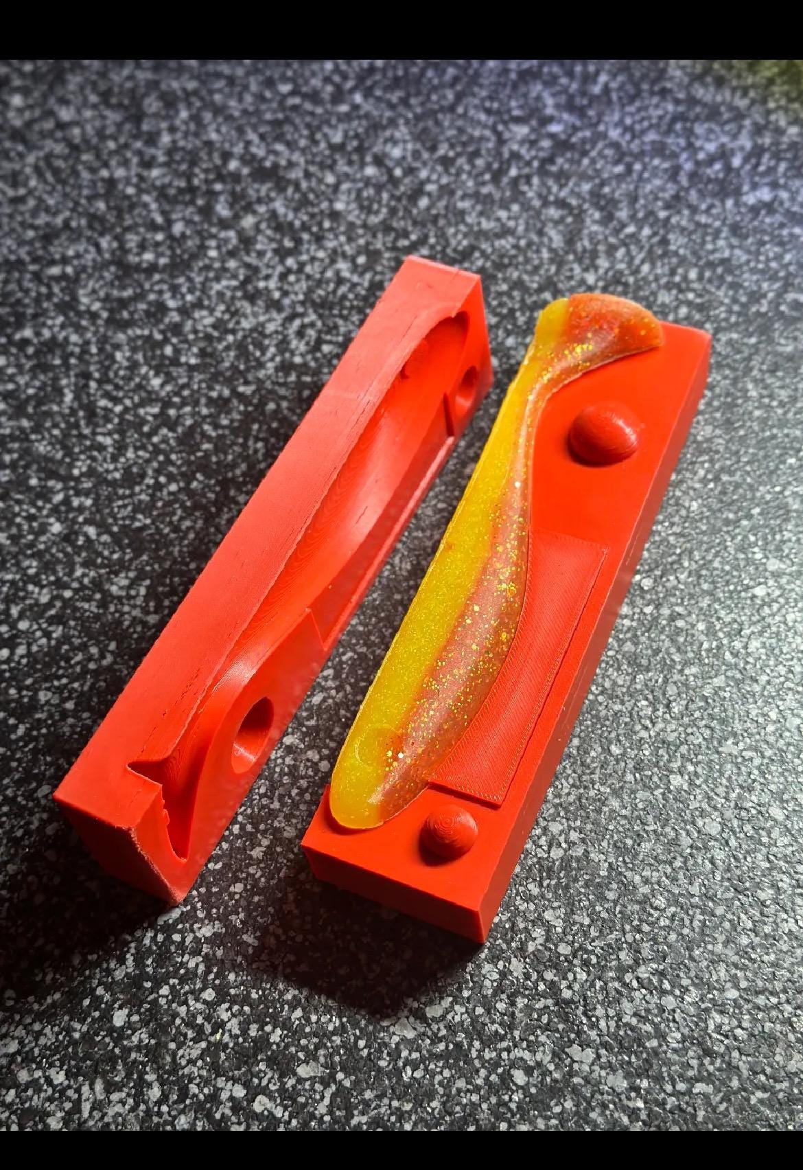 Moule à Leurre Souple – Slug 100 Mm (NEUF, Marque Moules Alciumpeche)