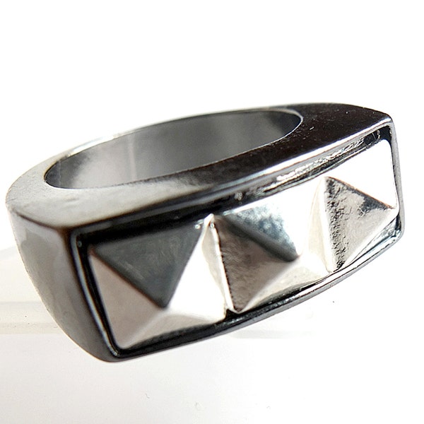 metal pyramid studded ring - silver, gunmetal, Unisex, one left only