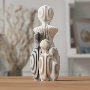 Mother&#39;s Day Statues (1-3 Children)