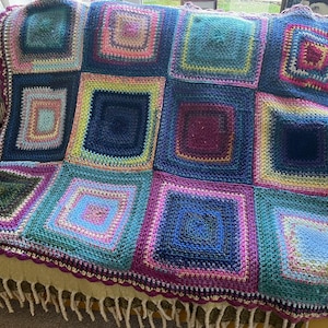 Retro style large handmade patchwork granny square crochet blanket bedspread throw in linen stitch