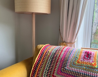 Handcrafted cosy & warm crochet blanket | Picnic throw | Playmat cot buggy | Gift | Bed | pram | Car