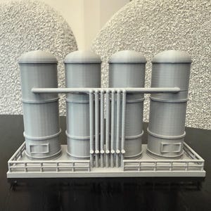 Fuel Tank Silos - HO Scale - 1:87 gauge | No Assembly Required, Built and Ready | Oil Industry