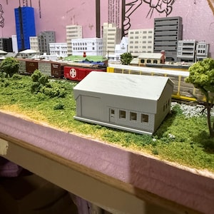 Industrial Building - N Scale 1:160 | Preassembled - Built Up Building, No Assembly Required!