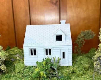 Charming Cape Cod House - HO Scale 1:87 - | Assembled - Built Up Building