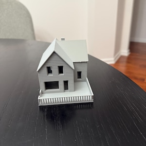 Casa con valla - Escala HO 1:87 / construida y lista - no requiere ensamblaje