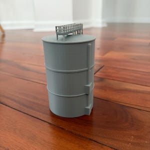 HO Scale Oil Tank 1:87 Gauge | No Assembly Required - Built and Ready - Oil Industry - Model trains, dioramas, miniature