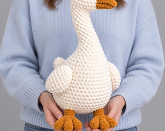 Large Goose Crochet Pattern PDF, Chenille Amigurumi Plush, 18-Inch Bird, English + Spanish