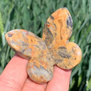 2.4&#39;&#39;+ Natural Crazy agate quartz,quartz crystal,hand carved,Crystal Butterfly,Butterfly skull,Crystal Gifts 1pc
