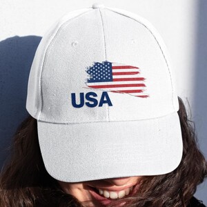 American Flag Embroidered Cap Unisex USA Dad Cap Patriotic Trendy Flag Hat 4th Of July Gift For Dad Or Brother Patriotic Gift For Sister