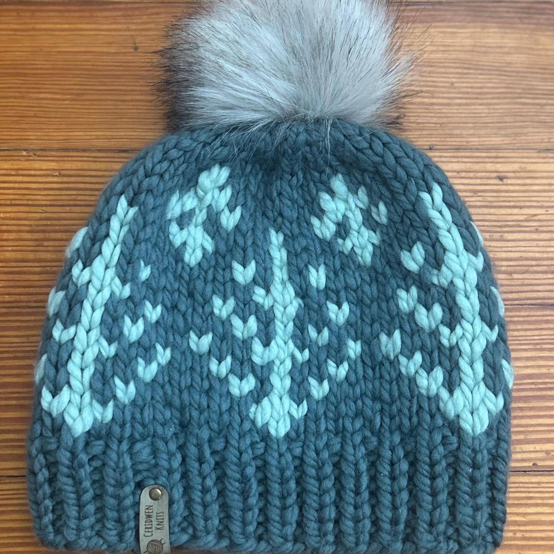 Handknit Merino Wool Beanie: Alpine Tree Pattern, Faux Fur  display picture 2