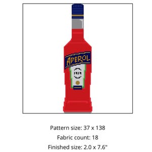Könnte beinhalten: Eine rote und blaue Aperol-Flasche mit dem Text "Aperol 1919" auf dem Etikett. Die Flasche ist 7,6 Zoll breit und 2 Zoll hoch. Das Muster ist 37 Stiche breit und 138 Stiche hoch. Die Stoffzählung beträgt 18 und die Gesamtzahl der Knäuel beträgt 11.