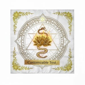 Könnte beinhalten: Quadratisches weißes Tuch mit einem gold-braunen esoterischen Design. Das Design umfasst eine Lotusblume, Schlangen und geometrische Formen in einem kreisförmigen Rahmen. Der Text "Customzable Text" ist auf einem goldenen Rechteck aufgedruckt.