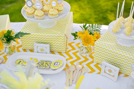 Yellow Chevron Table Runner, Bumble Bee Party, Vintage Wedding, Butterfly Party, Fairy Party, Sunshine Il_570xn