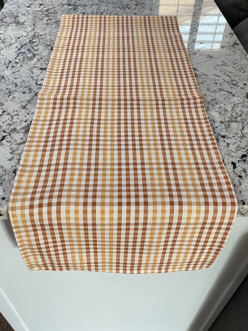 Coureur de table dautomne, linge de maison Gingham, chemins de table, table dautomne, décor dautomne, linge de table, tissu Gingham, petite citrouille, décor de table, automne image 6