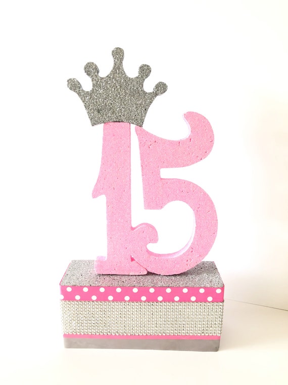 Quinceañera, Quinceañera Centerpieces, Centerpieces, Mis Quince, 15th Birthday, Crown Centerpiece, Princess Centerpieces, Princess Party, Il_570xn