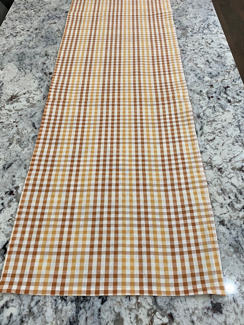 Coureur de table dautomne, linge de maison Gingham, chemins de table, table dautomne, décor dautomne, linge de table, tissu Gingham, petite citrouille, décor de table, automne image 2