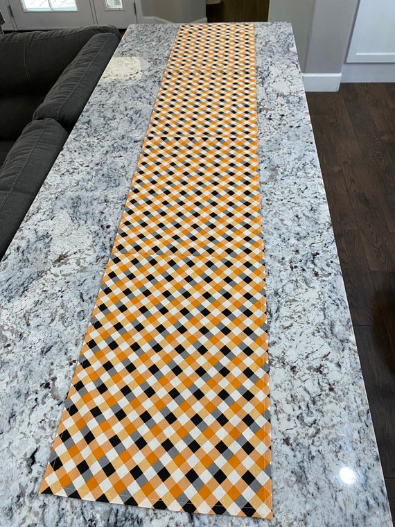 Halloween, Modern Halloween, Table Runners, Table Linens, Halloween Table Runners, Linens, Halloween Table, Table Runner, Spooky Decor Il_570xn