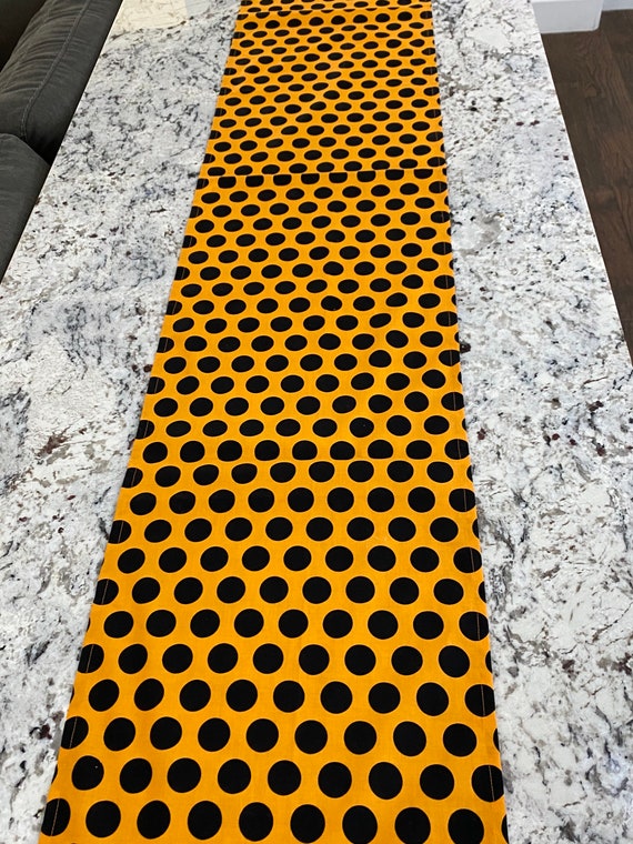 Halloween Table Runners, Modern Halloween, Halloween Fabric, Halloween Table, Halloween Home, Halloween Decorations, Halloween Table, Home Il_570xn