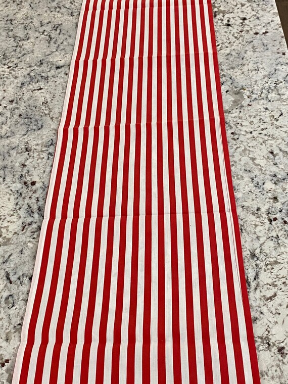 Stripes Table Runner, Candy Cane Party, Carnival Party, Table Runners, Table Linens, Stripes, Peppermint, Red and White Stripes, Table Decor Il_570xn