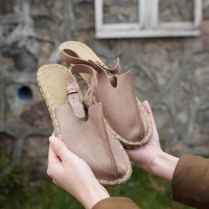 Sustainable Barefoot Sandals, Minimalist Shoes, Mink Color Leather sandals, Barefoot Sandals For Women, Naturel Foot Shape Wide Sandals