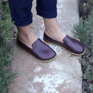 Burgundy Womens Grounding Shoes, Handmade Leather Barefoot Shoes, Zero-Drop, Wide Toe Box, Minimalist Loafers, Genuin Leather Shoes