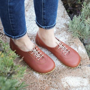 Brown Women&#39;s Barefoot Shoes, Grounding Leather Shoes, Wide Toe Box, Earth Shoe Barefoot, Minimalist Shoes, Handmade Zero Drop Shoes