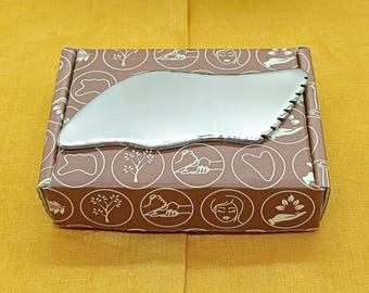 Aurealí Stainless Steel feather shape Gua Sha | facial massage