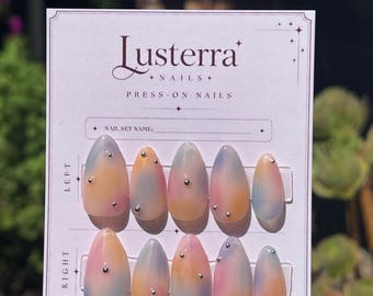 Unhas Postiças Aurora Mist | Unhas Aerografadas Aura | Unhas Degradê Pôr do Sol dos Sonhos | Unhas Postiças de Luxo Feitas à Mão