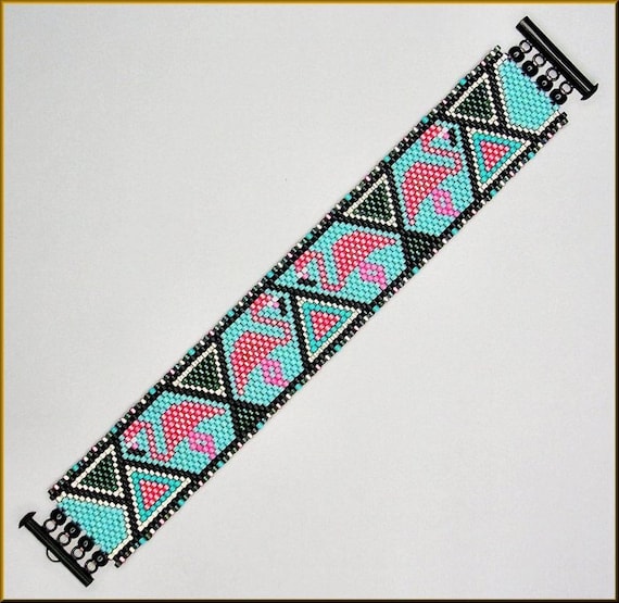 Flamingo Triangle III Peyote Bracelet Pattern by Kristy Zgoda